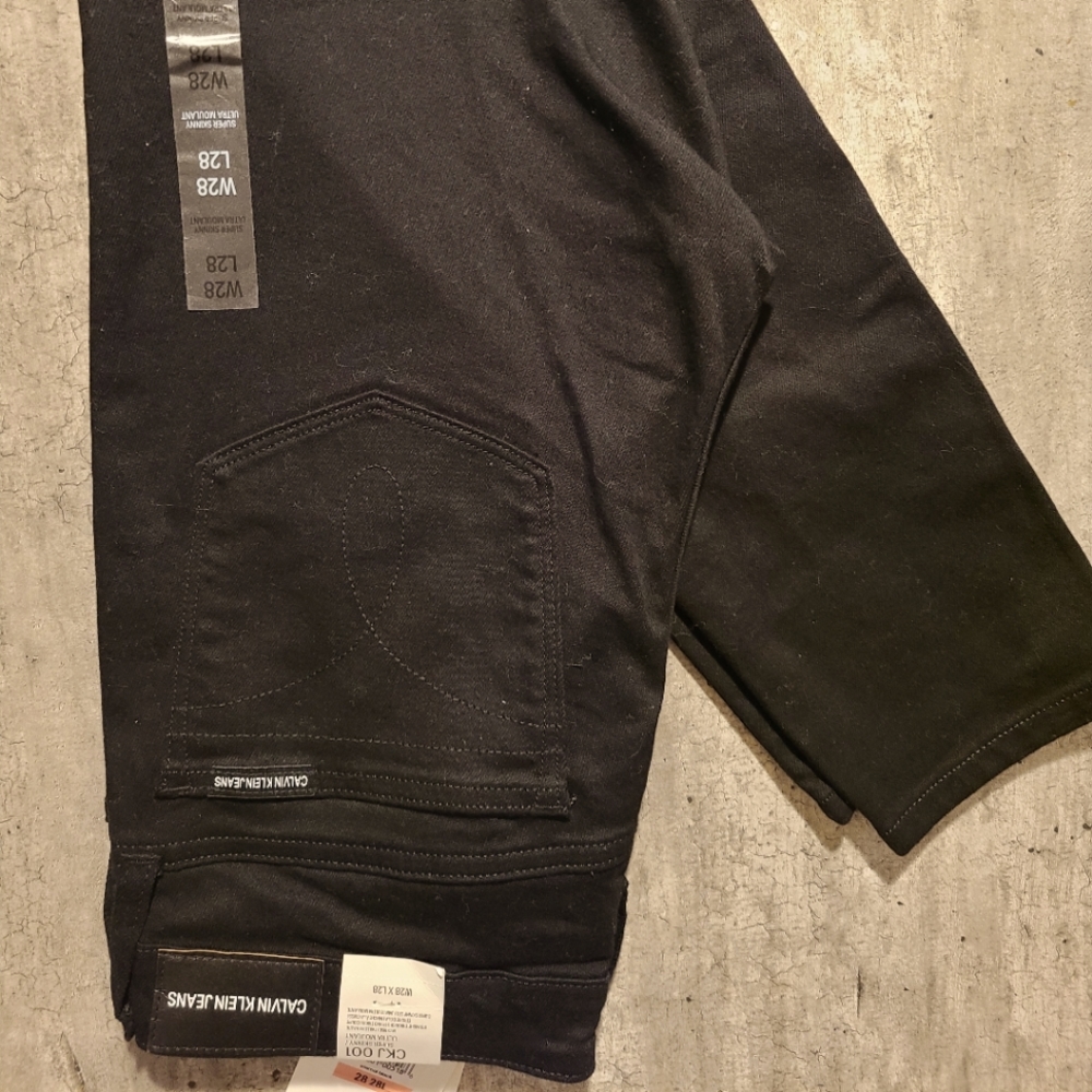 New Jeans Calvin Klein